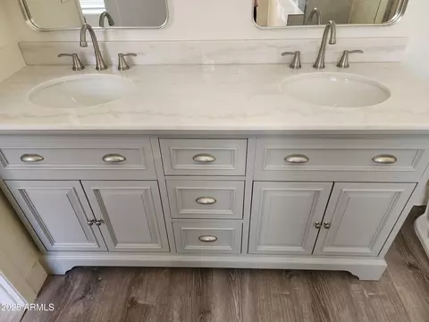 Bath - 4534 E Villa Maria Dr, Phoenix, AZ 85032 photo 1 of 5