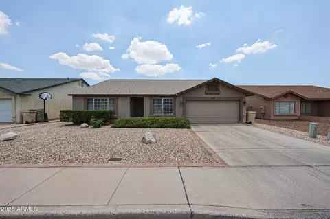 8943 W Sierra Vista Dr, Glendale, AZ 85305
