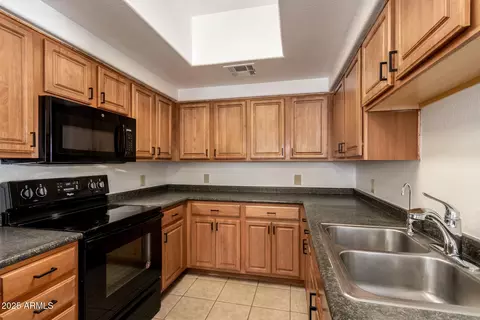 Kitchen - 3434 E Baseline Rd #216, Phoenix, AZ 85042 photo 1 of 4