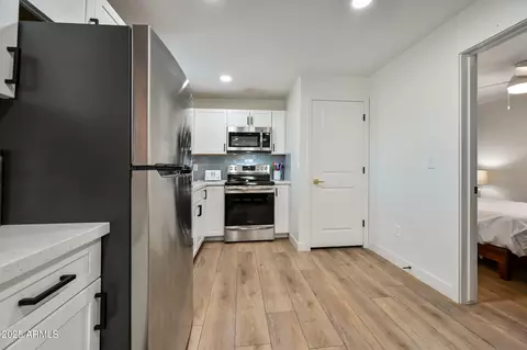 807 E Fairmount Ave, Phoenix, AZ 85014 photo 23