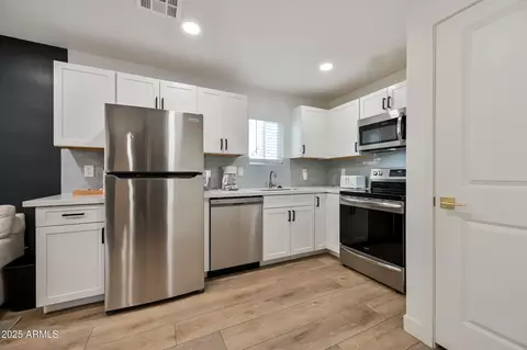 807 E Fairmount Ave, Phoenix, AZ 85014 photo 22