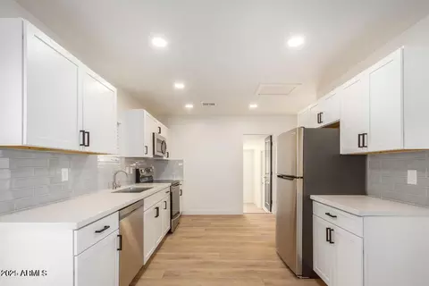 807 E Fairmount Ave, Phoenix, AZ 85014 photo 6