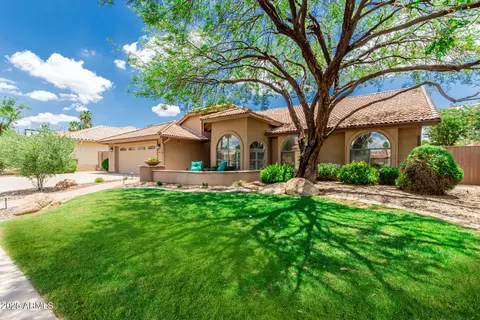 10105 E Larkspur Dr, Scottsdale, AZ 85260