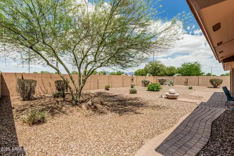 Exterior - 10940 E Olla Ave, Mesa, AZ 85212 photo 7 of 9