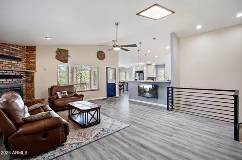 1080 N 47th Dr, Show Low, AZ 85901