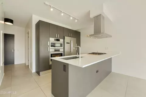 7120 E Kierland Blvd #316, Scottsdale, AZ 85254