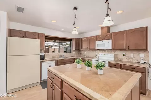 Kitchen - 2447 E Holmes Ave, Mesa, AZ 85204 photo 2 of 3