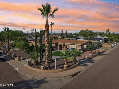 19615 N 18th Dr, Phoenix, AZ 85027