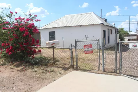 2016 W Hadley St, Phoenix, AZ 85009