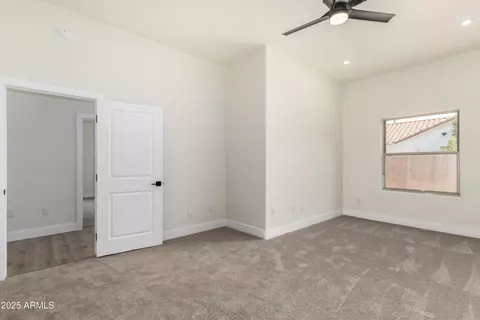 Bedroom - 434 S Jared Dr, Gilbert, AZ 85296 photo 6 of 8