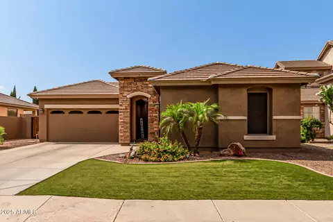 241 W Roadrunner Dr, Chandler, AZ 85286