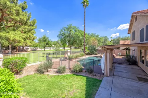 715 N Cholla St, Chandler, AZ 85224