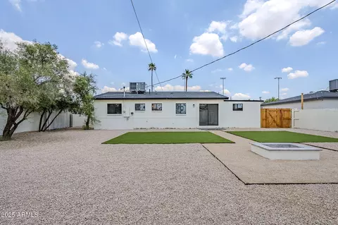 Exterior - 3609 E Palm Ln, Phoenix, AZ 85008 photo 3 of 3