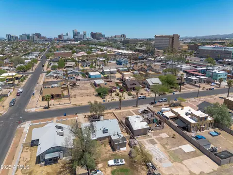 330 N 18th Ave #FRNT, Phoenix, AZ 85007 photo 14