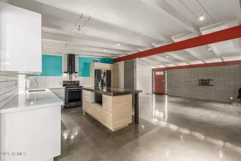 Kitchen - 5739 N 11th St, Phoenix, AZ 85014 photo 3 of 4