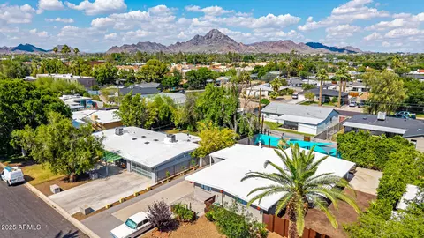 View/Area - 5739 N 11th St, Phoenix, AZ 85014 photo 12 of 12