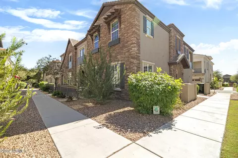 4716 E Red Oak Ln #102, Gilbert, AZ 85297