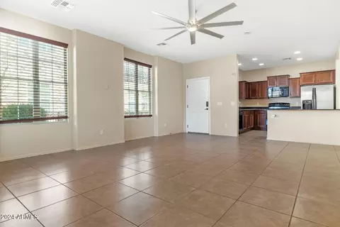 Living - 4716 E Red Oak Ln #102, Gilbert, AZ 85297 photo 3 of 4