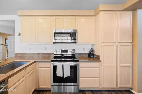 Kitchen - 6516 E Rochelle St, Mesa, AZ 85215 photo 3 of 3
