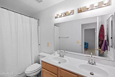 Bath - 6516 E Rochelle St, Mesa, AZ 85215 photo 5 of 5