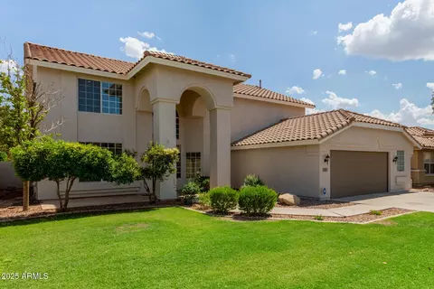 453 E Baylor Ln, Gilbert, AZ 85296