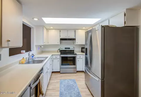 2505 E Desert Cactus St, Phoenix, AZ 85032 photo 5