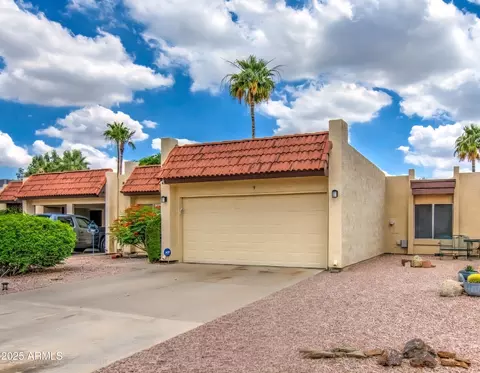 2505 E Desert Cactus St, Phoenix, AZ 85032