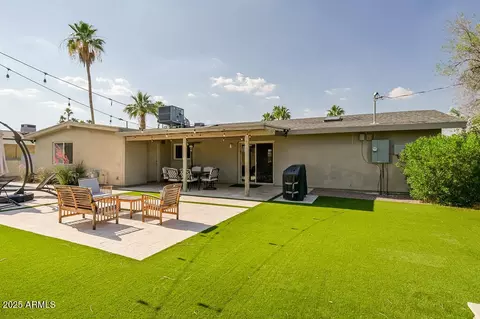 2611 E Cheryl Dr, Phoenix, AZ 85028 photo 4