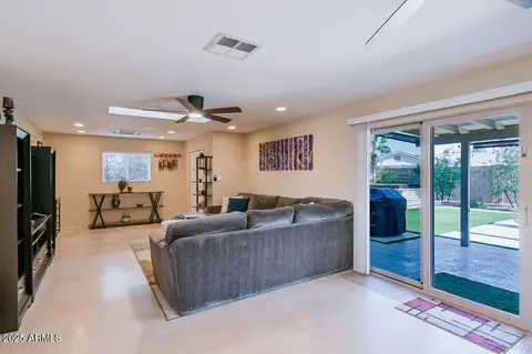 2611 E Cheryl Dr, Phoenix, AZ 85028 photo 12