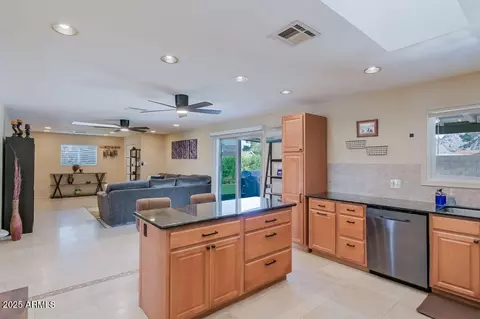 2611 E Cheryl Dr, Phoenix, AZ 85028 photo 6