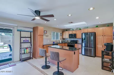 2611 E Cheryl Dr, Phoenix, AZ 85028 photo 7
