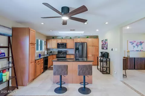 2611 E Cheryl Dr, Phoenix, AZ 85028 photo 8