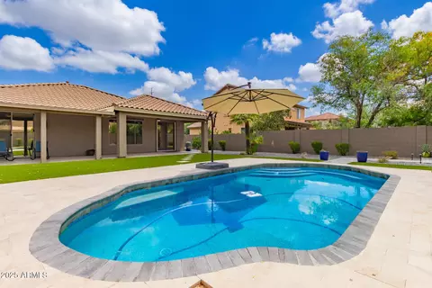2111 E Yellowstone Pl, Chandler, AZ 85249