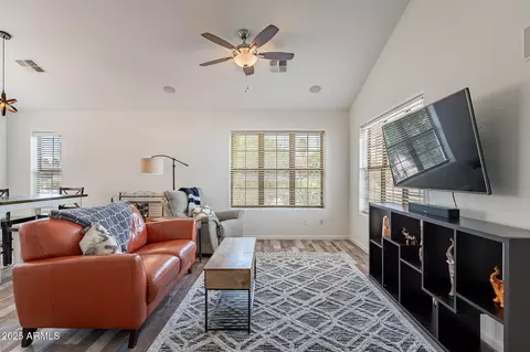 Living - 2731 E Windsor Ave, Phoenix, AZ 85008 photo 2 of 4
