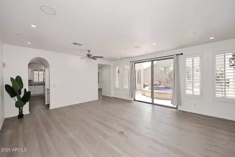 Living - 3931 E Crest Ln, Phoenix, AZ 85050 photo 9 of 13