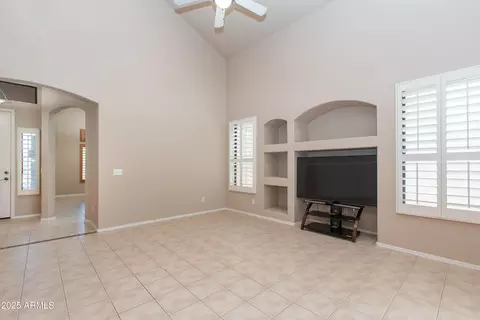Living - 11419 Ellis St, Mesa, AZ 85207 photo 5 of 14