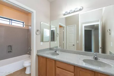 Bath - 11419 Ellis St, Mesa, AZ 85207 photo 7 of 7