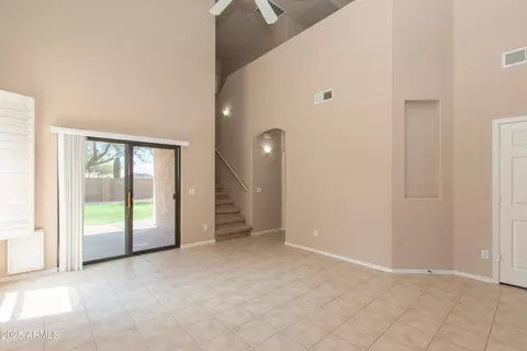 Living - 11419 Ellis St, Mesa, AZ 85207 photo 13 of 14
