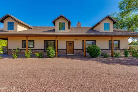 2527 S 215th Dr, Buckeye, AZ 85326