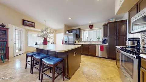 2845 E Calavar Rd, Phoenix, AZ 85032 photo 9