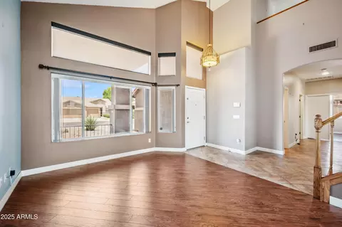 3905 S Bridal Vail Dr, Gilbert, AZ 85297