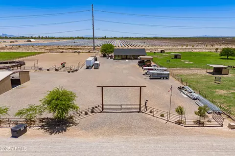 1017 W Andrew Ln, Casa Grande, AZ 85194