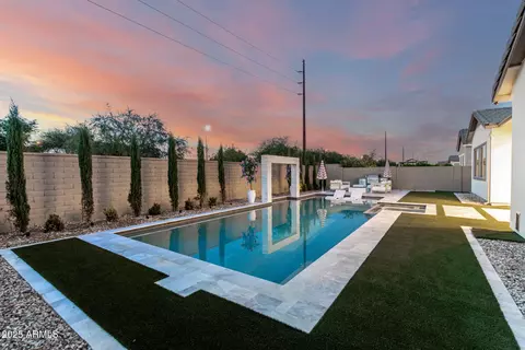 Exterior - 1248 E Jude Ln, Gilbert, AZ 85298 photo 11 of 15