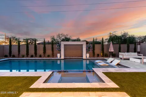 Exterior - 1248 E Jude Ln, Gilbert, AZ 85298 photo 8 of 15