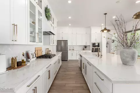 Kitchen - 1248 E Jude Ln, Gilbert, AZ 85298 photo 2 of 4