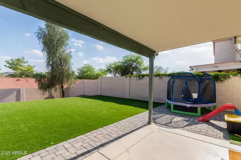 Exterior - 1421 E Charleston Ave, Phoenix, AZ 85022 photo 4 of 6
