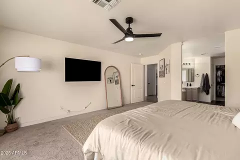 Bedroom - 1421 E Charleston Ave, Phoenix, AZ 85022 photo 2 of 6
