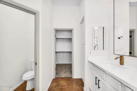 Bath - 4121 E Patrick St, Gilbert, AZ 85295 photo 3 of 5