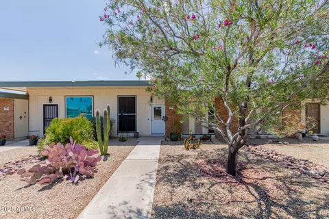 9929 W Thunderbird Blvd, Sun City, AZ 85351