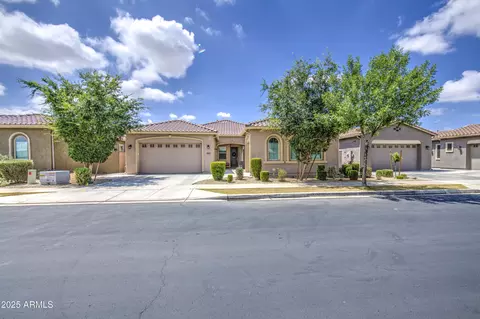 9845 E Thistle Ave, Mesa, AZ 85212